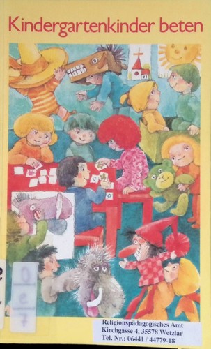 Kindergartenkinder beten